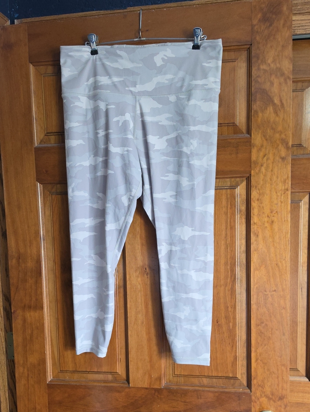 Athleta Light Gray Camo High-Waist Leggings